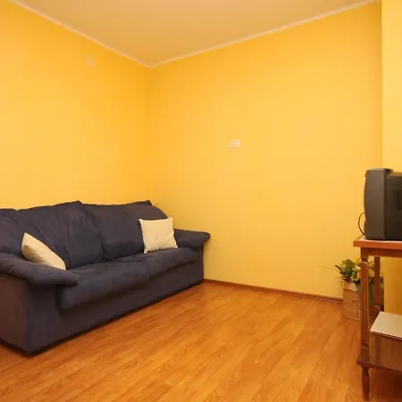 With A Swimming Pool - 3358 Apartment Umag