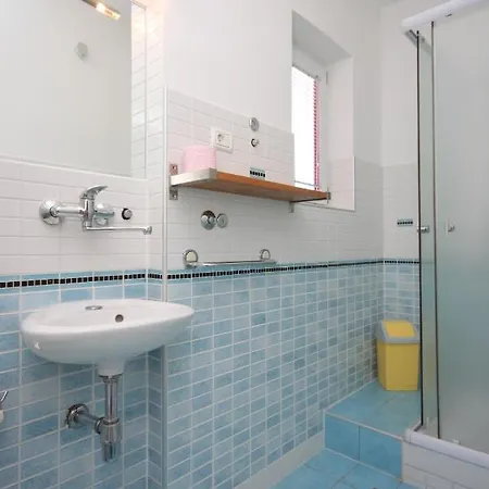 With A Swimming Pool - 3358