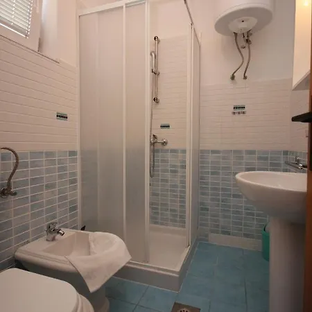 Apartment With A Swimming Pool - 3358 *