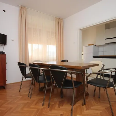With A Swimming Pool - 3358 Apartman *