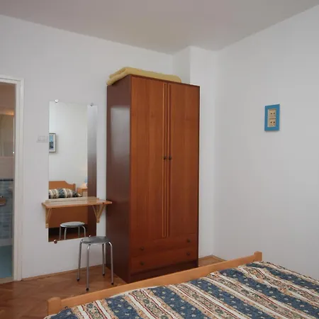 With A Swimming Pool - 3358 Apartman *
